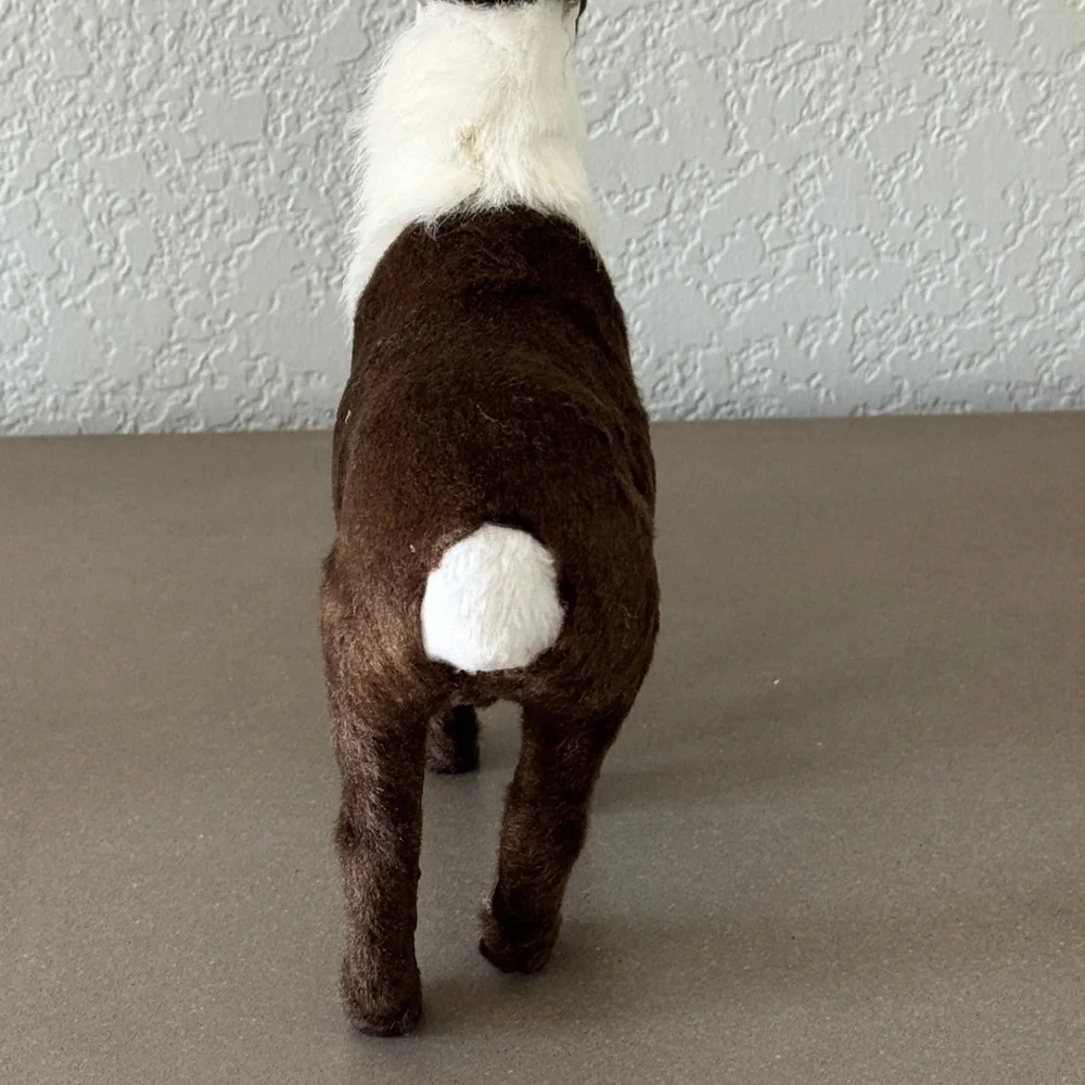 Byers’ Choice Reindeer Figurine | Handcrafted Christmas Holiday Decor - Picture 5 of 6